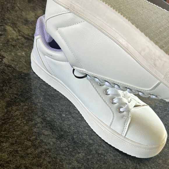 Disney White and Purple Sneakers Mickey logo - Picture 3 of 10
